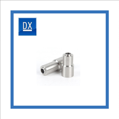 Porca de aço inoxidável da solda de M4x10mm 304 estendida em volta da porca da solda da porca